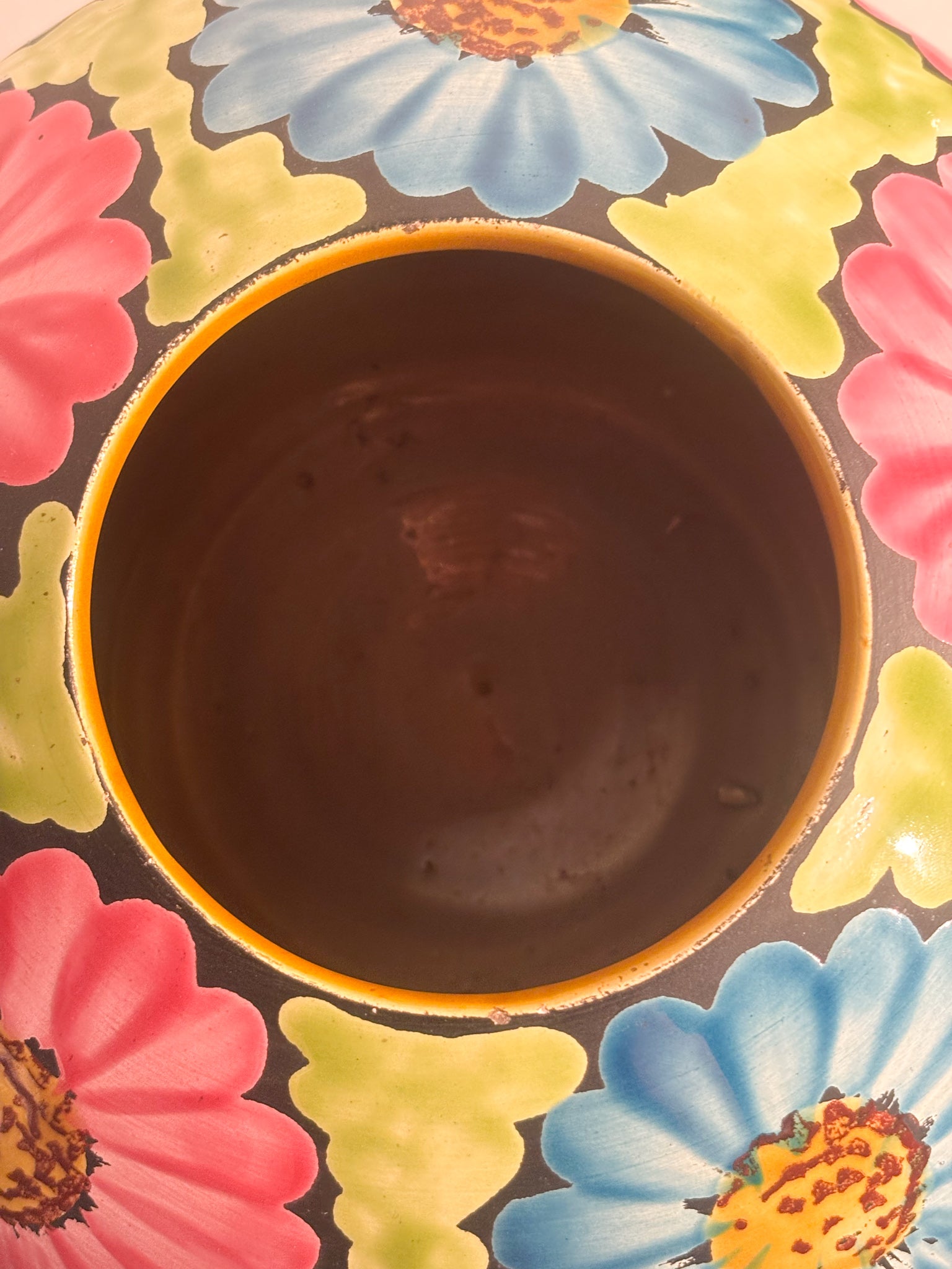 Coppia di Vasi in Ceramica Dipinti a Mano con Motivi Floreali Flower Power Anni 60