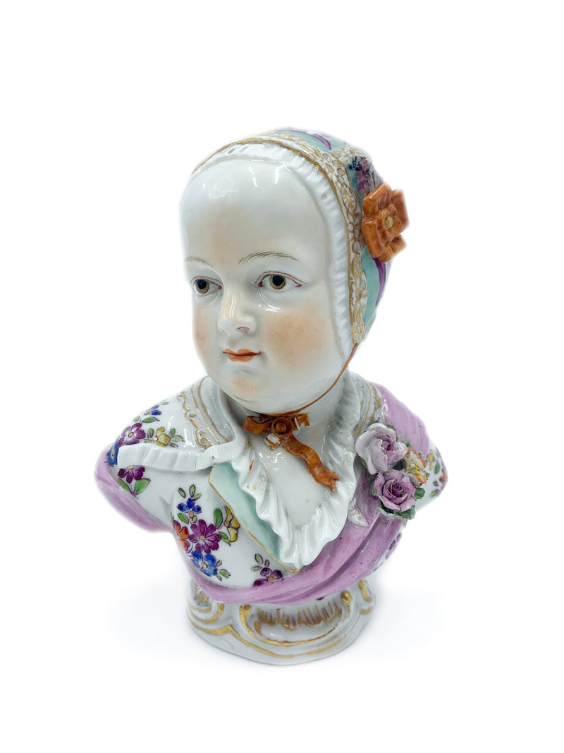 Sculpture of a little girl in French ceramic from the 1920s