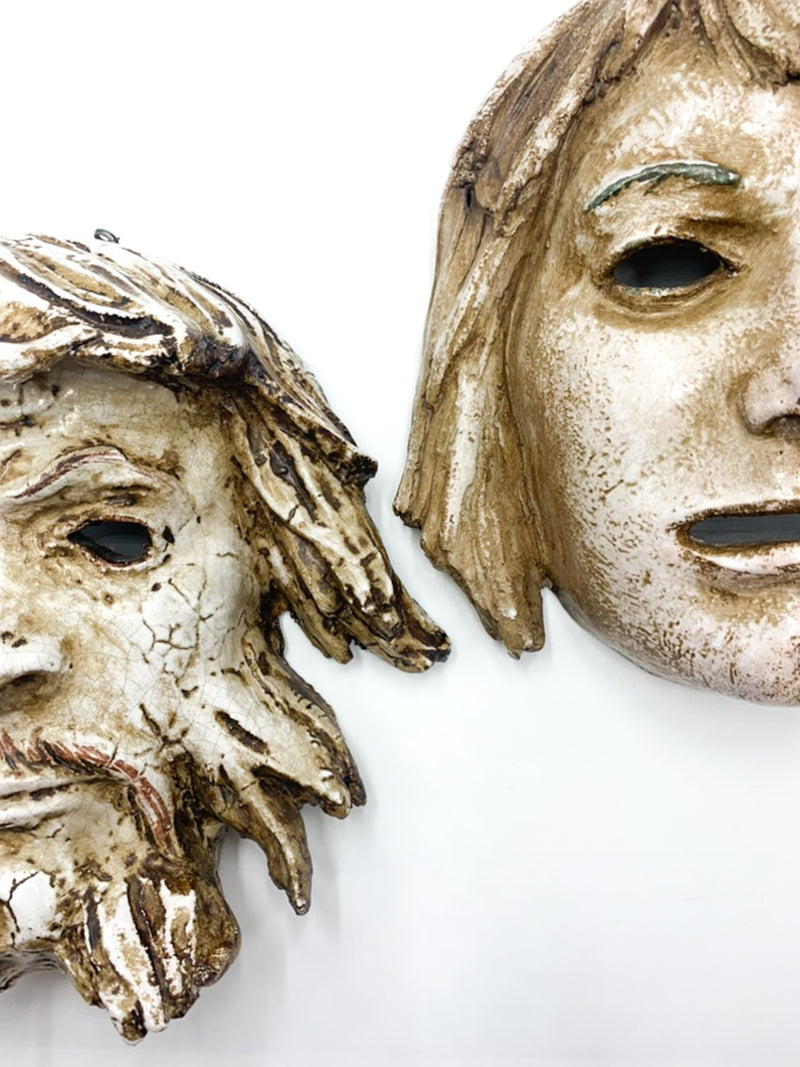 Coppia di Maschere Scolpite in Terracotta da Roberto Rigon Anni 80