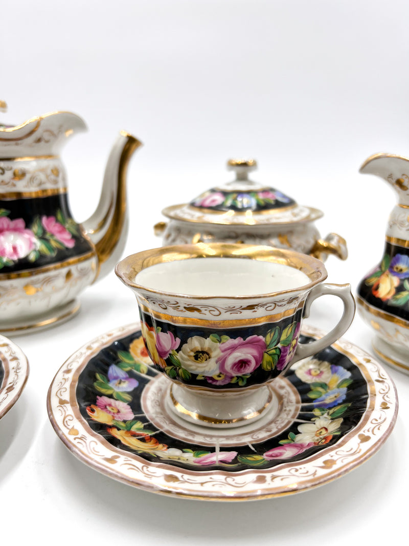 French porcelain tea/coffee set for six from the 1940s