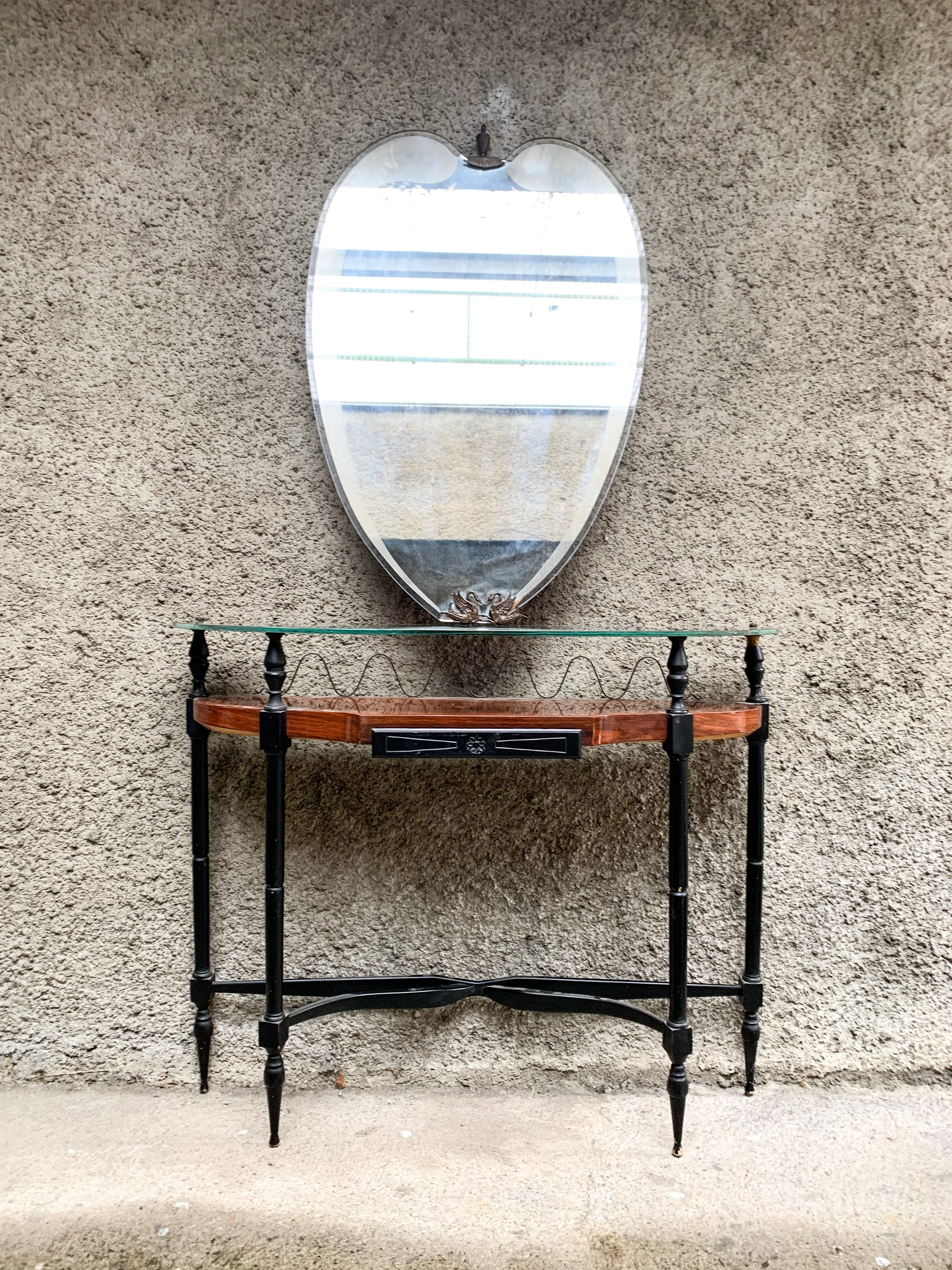 Console with mirror from the 1950s