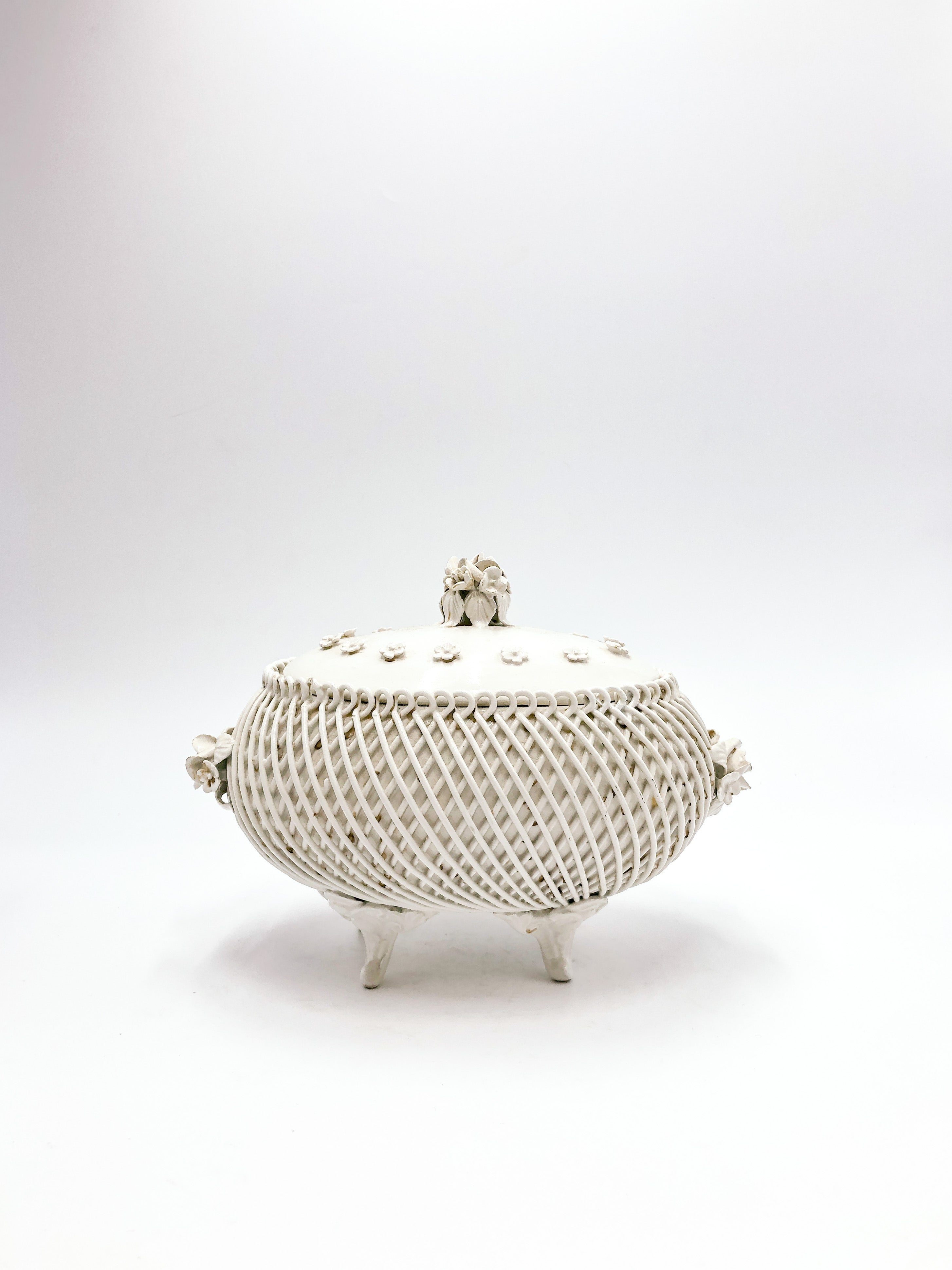 Bassano di Cavorata ceramic box