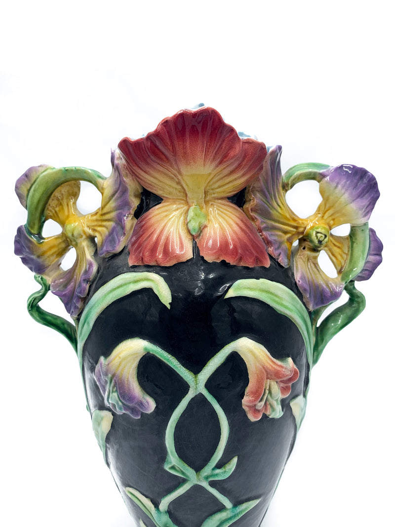 Liberty Flower Vase in Relief 1920s