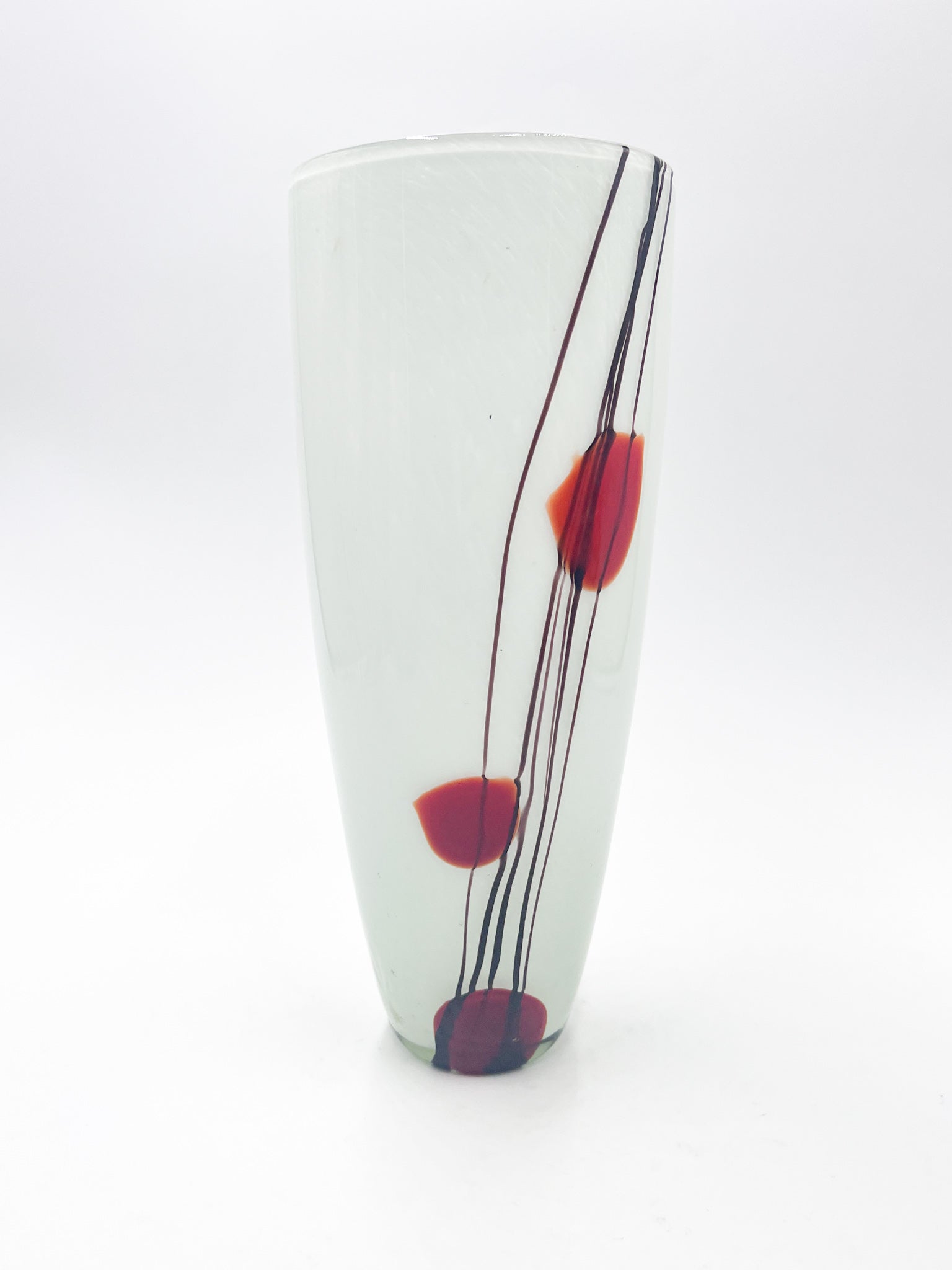 Vaso in Vetro di Murano Bianco con Decorazioni Rosse e Nere Anni 70