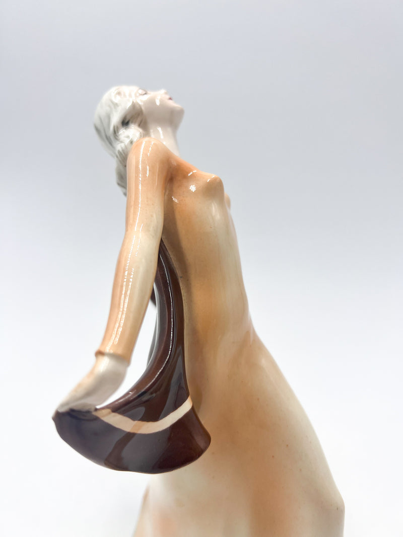 Ceramic figurine of a Decò Ballerina from the 1940s