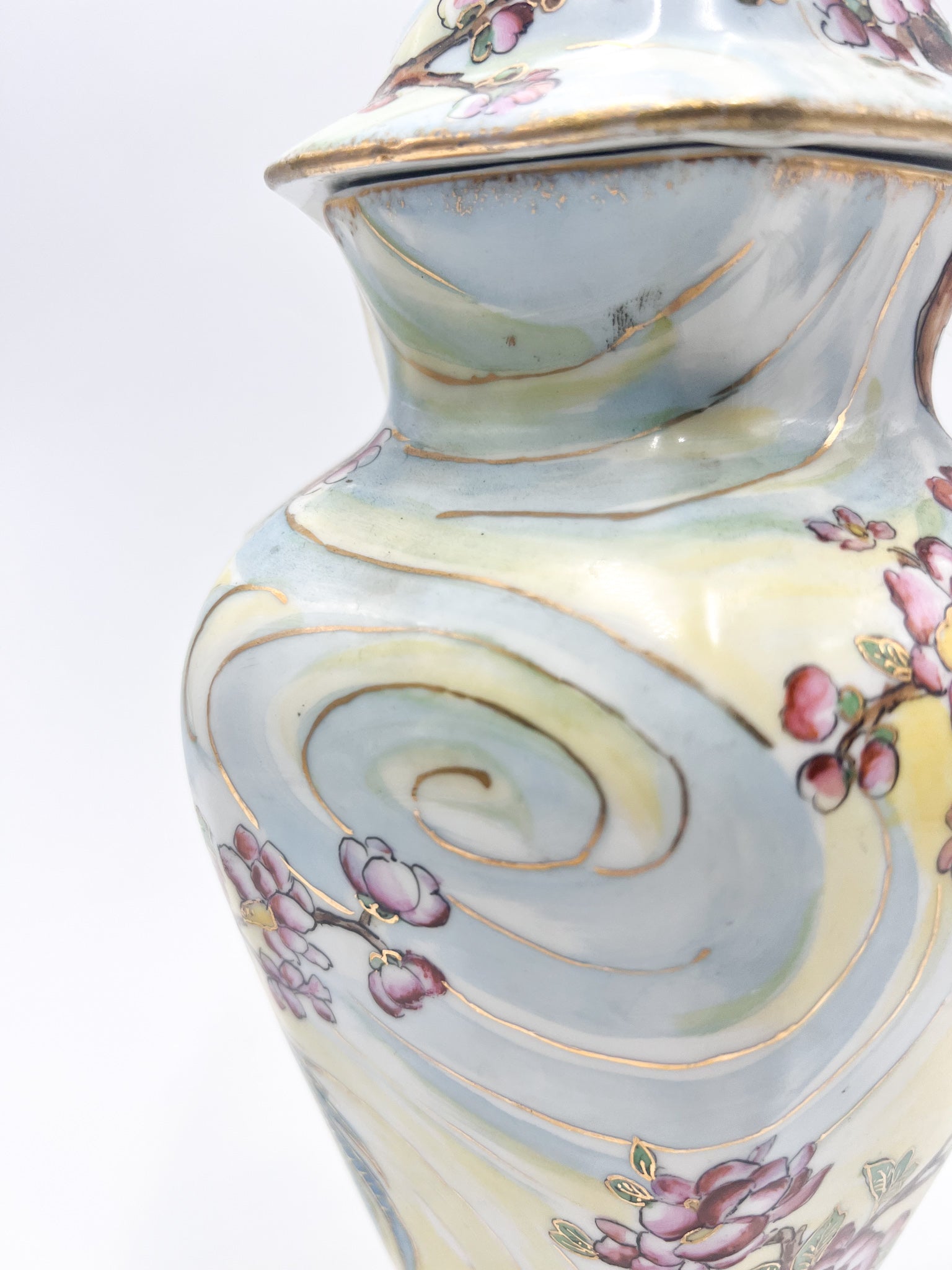 Vaso Liberty in Ceramica Dipinto a Mano di Vera Vitali del 1927