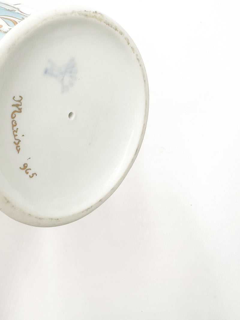 Potiche in Ceramica di Capodimonte Scolpita in Rilievo Anni 50