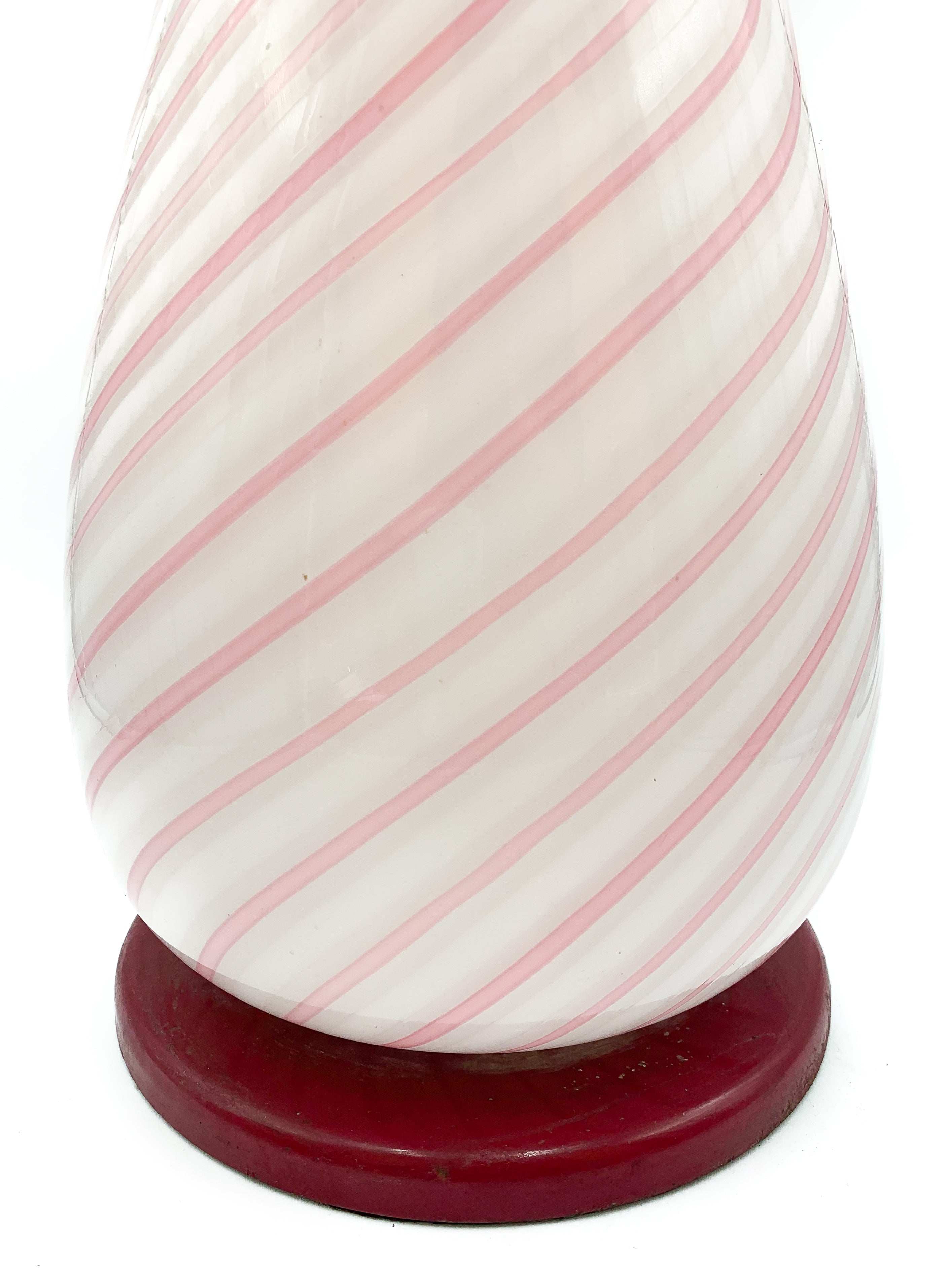 Lampada in Vetro di Murano Rosa Swirl Anni 60