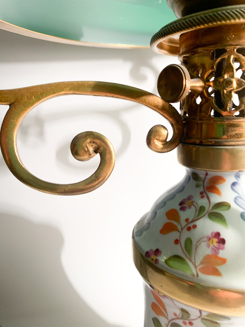 Lampada da Tavola in Ceramica di Sevres Dipinta a Mano e Paralume in Vetro Anni 40