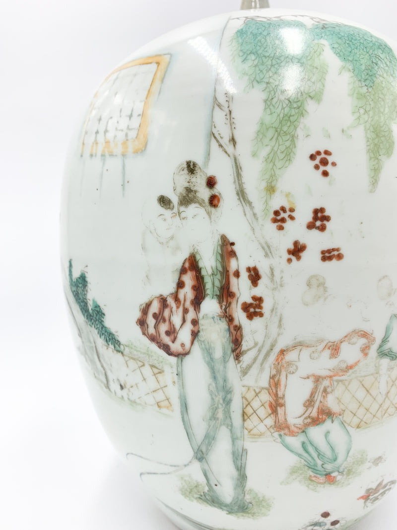 Hand Painted Chinese Porcelain Vase from the Early Twentieth Century