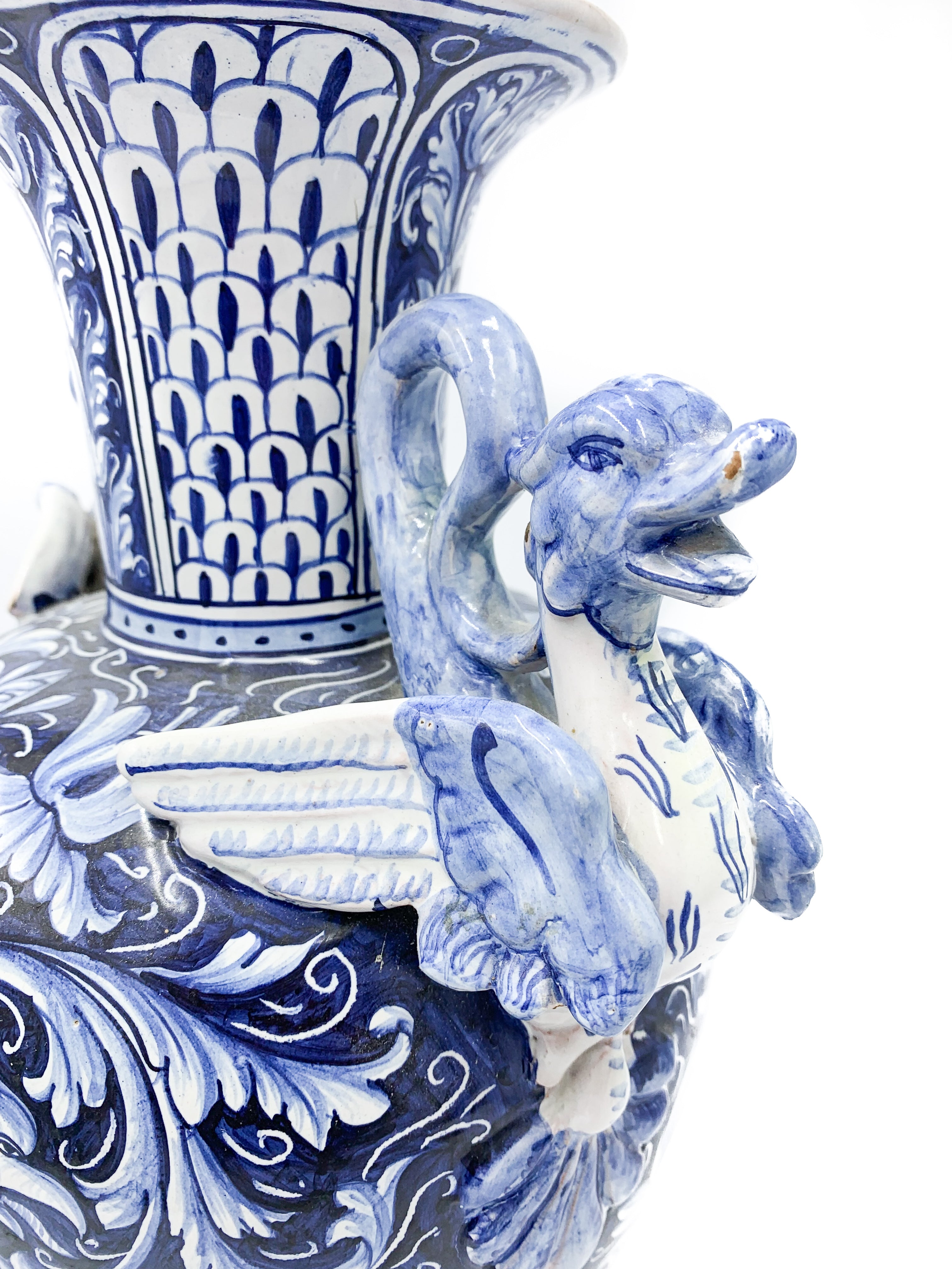 Vaso in Ceramica Umbra Blu e Bianco Anni '30