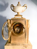 Orologio da Tavolo Raingo Frères Stile Luigi XVI in Alabastro e Bronzo Dorato del 1800