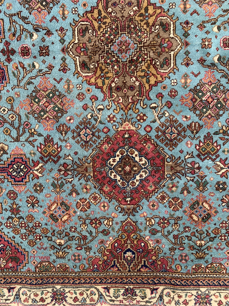 Romanian Gherla carpet from the 70s